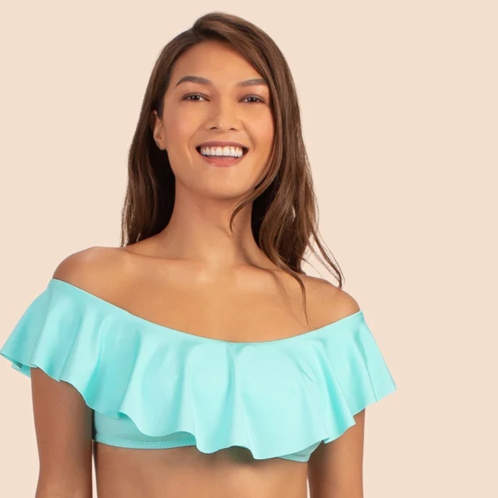 TRINA TURK green off shoulder bikini top 14 euc